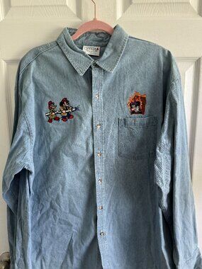 VTG 90s Crystal Springs Embroidered Denim button-up shirt Disney Mickey Minnie